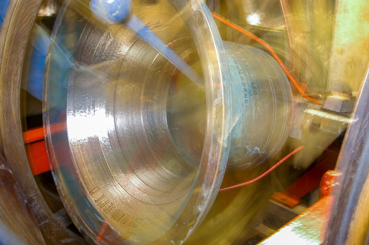 Photograph of Buckland bell swinging
